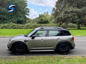 MINI COUNTRYMAN 1.5 7.6kWh Cooper SE SUV 5dr Petrol Plug-in Hybrid Auto ALL4 Eur