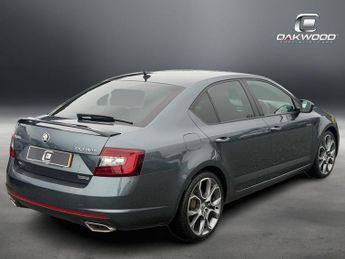 SKODA OCTAVIA 2.0 TDI vRS Hatchback 5dr Diesel DSG 7Spd 4WD Euro 6 (s/s) (184 