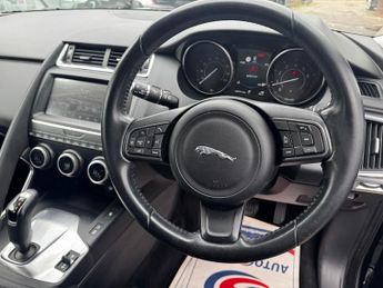 JAGUAR E-PACE 2.0 P200 SUV 5dr Petrol Auto AWD Euro 6 (s/s) (200 ps)