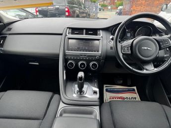 JAGUAR E-PACE 2.0 P200 SUV 5dr Petrol Auto AWD Euro 6 (s/s) (200 ps)