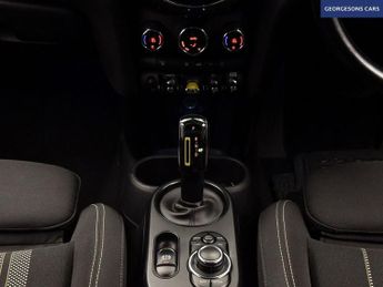 MINI Electric Hatch Cooper SE 32.6kWh Level 1 Hatchback 3dr Electric Auto (184 ps)
