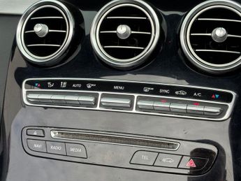 MERCEDES-BENZ C CLASS 2.0 C200 AMG Line (Premium Plus) Cabriolet 2dr Petrol G-Tronic+ 