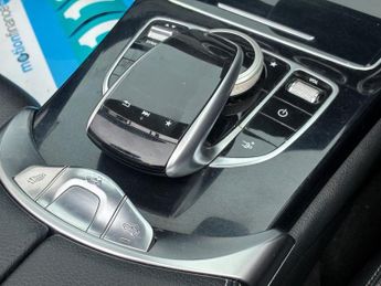 MERCEDES-BENZ C CLASS 2.0 C200 AMG Line (Premium Plus) Cabriolet 2dr Petrol G-Tronic+ 