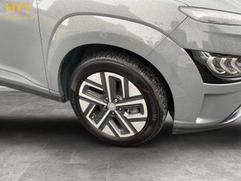 HYUNDAI KONA 64kWh Premium SUV 5dr Electric Auto (10.5kW Charger) (204 ps)