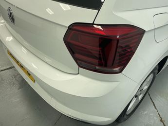 VOLKSWAGEN POLO 1.0 EVO SE Hatchback 5dr Petrol Manual Euro 6 (s/s) (80 ps) - AA