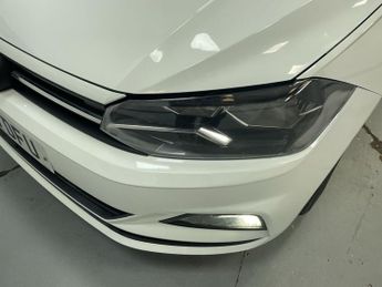 VOLKSWAGEN POLO 1.0 EVO SE Hatchback 5dr Petrol Manual Euro 6 (s/s) (80 ps) - AA