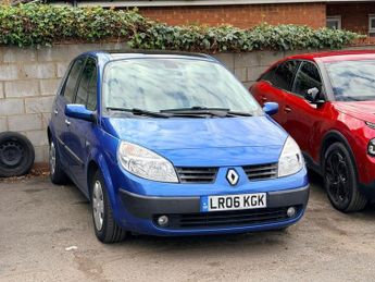 Renault Scenic 1.6 VVT Oasis MPV 5dr Petrol Manual (191 g/km, 111 bhp)