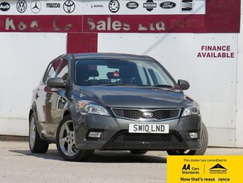Kia Ceed 1.6 CRDi 3 Hatchback 5dr Diesel Auto Euro 4 (113 bhp)