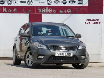 KIA CEED 1.6 CRDi 3 Hatchback 5dr Diesel Auto Euro 4 (113 bhp)