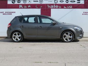 KIA CEED 1.6 CRDi 3 Hatchback 5dr Diesel Auto Euro 4 (113 bhp)