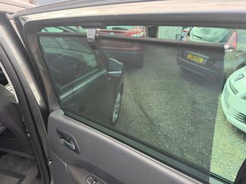 PEUGEOT 5008 2.0 HDi Exclusive MPV 5dr Diesel Auto Euro 5 (163 ps)
