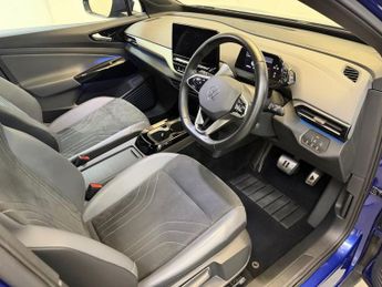 VOLKSWAGEN ID.4 Pure 52kWh Life SUV 5dr Electric Auto (148 ps)