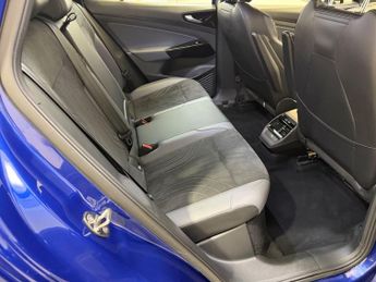 VOLKSWAGEN ID.4 Pure 52kWh Life SUV 5dr Electric Auto (148 ps)