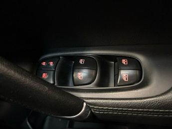 NISSAN QASHQAI 1.5 dCi Tekna SUV 5dr Diesel DCT Auto Euro 6 (s/s) (115 ps)