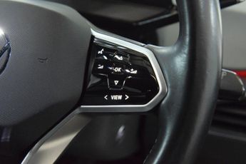 VOLKSWAGEN ID.3 Pro Performance 58kWh Family Hatchback 5dr Electric Auto (204 ps