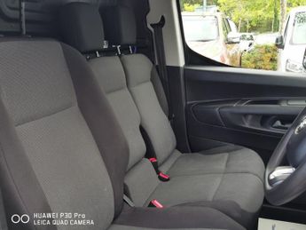 TOYOTA PROACE CITY 50kWh Icon Short Panel Van 5dr Electric Auto SWB (7kW OBC) (136 