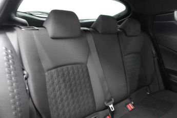 TOYOTA C-HR 2.0 VVT-h GPF Design SUV 5dr Petrol Hybrid CVT Euro 6 (s/s) (184
