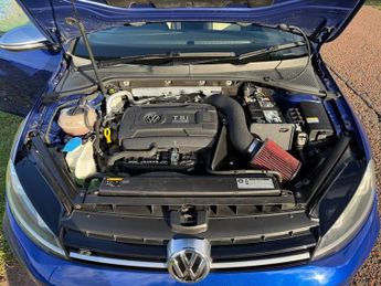 VOLKSWAGEN GOLF 2.0 DSG GOLF R 300 BHP ESTATE 