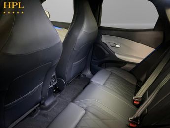 FORD EXPLORER Extended Range 77kWh Premium SUV 5dr Electric Auto (286 ps)