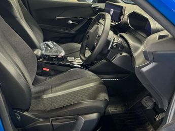 PEUGEOT 2008 1.2 PureTech Allure SUV 5dr Petrol EAT Euro 6 (s/s) (130 ps)