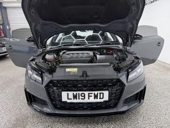AUDI TT 2.0 TFSI 40 Black Edition Coupe 3dr Petrol S Tronic Euro 6 (s/s)