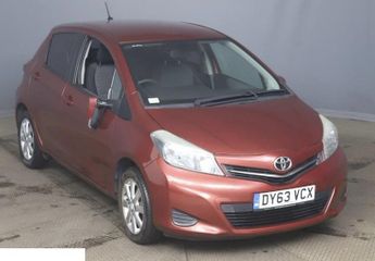 Toyota Yaris 1.33 Dual VVT-i TR Hatchback 5dr Petrol Manual Euro 5 (101 ps)