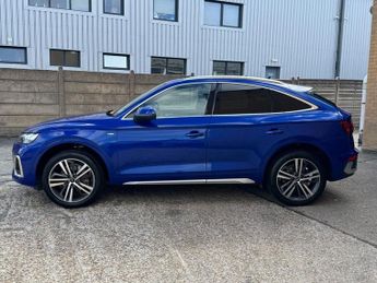 AUDI Q5 2.0 TDI 40 S line Sportback 5dr Diesel S Tronic quattro Euro 6 (