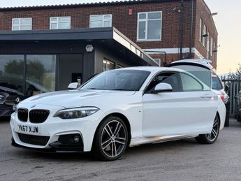 BMW 2 SERIES 2.0 220d M Sport Coupe 2dr Diesel Auto xDrive Euro 6 (s/s) (190 