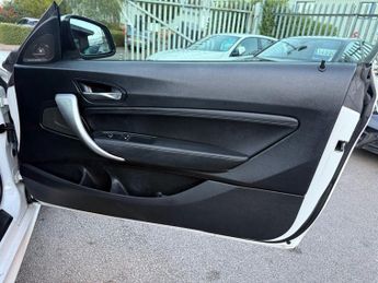 BMW 2 SERIES 2.0 220d M Sport Coupe 2dr Diesel Auto xDrive Euro 6 (s/s) (190 