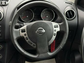 NISSAN QASHQAI 2l 5dr Auto 140 BHP