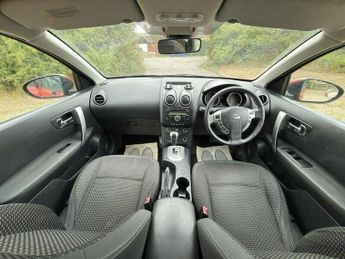NISSAN QASHQAI 2l 5dr Auto 140 BHP
