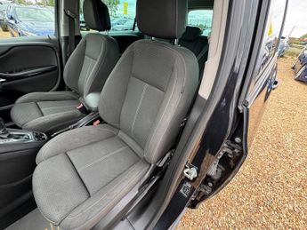 VAUXHALL ZAFIRA TOURER 2.0 CDTi SRi MPV 5dr Diesel Auto Euro 5 (165 ps)