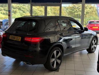 MERCEDES-BENZ GLC 2.1 GLC220d Urban Edition SUV 5dr Diesel G-Tronic+ 4MATIC Euro 6