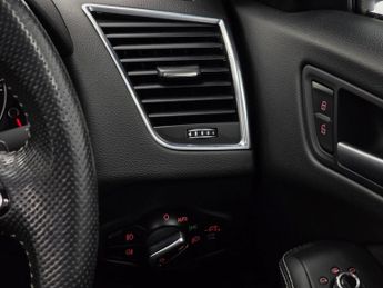 AUDI Q5 2.0 TDI S line Plus SUV 5dr Diesel S Tronic quattro Euro 5 (s/s)