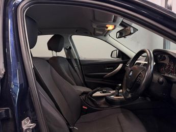 BMW 3 SERIES 2.0 318d SE Saloon 4dr Diesel Auto Euro 5 (s/s) (143 ps)