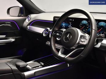 MERCEDES-BENZ GLB 1.3 GLB200 AMG Line (Premium 2) SUV 5dr Petrol 7G-DCT Euro 6 (s/
