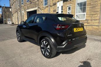 NISSAN JUKE 1.0 DIG-T Acenta SUV 5dr Petrol DCT Auto Euro 6 (s/s) (117 ps) R