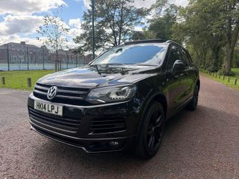 VOLKSWAGEN TOUAREG 3.0 TDI V6 BlueMotion Tech R-Line SUV 5dr Diesel Tiptronic 4WD E