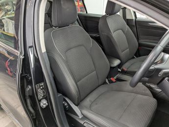 FORD FOCUS 2.0 EcoBlue Titanium Hatchback 5dr Diesel Manual Euro 6 (s/s) (1