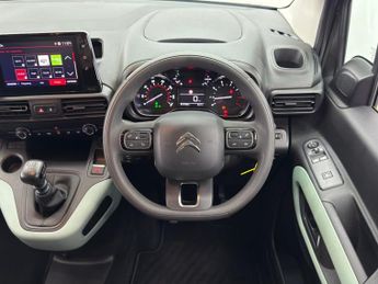 CITROEN BERLINGO 1.2 PureTech Feel M MPV 5dr Petrol Manual Euro 6 (s/s) (110 ps)