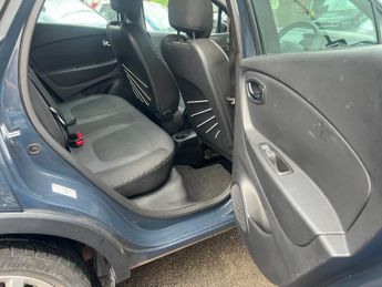 RENAULT CAPTUR 0.9 TCe ENERGY Dynamique Nav SUV 5dr Petrol Manual Euro 6 (s/s) 