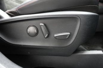 FORD KUGA 2.5 EcoBoost Duratec 14.4kWh ST-Line X SUV 5dr Petrol Plug-in Hy