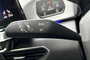 VOLKSWAGEN ID.3 Pro Performance 58kWh Max Hatchback 5dr Electric Auto (204 ps) F