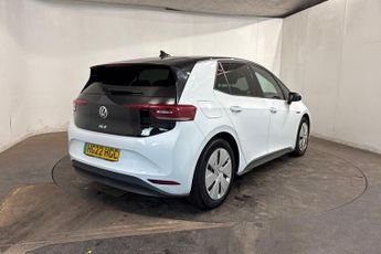 VOLKSWAGEN ID.3 Pro Performance 58kWh Max Hatchback 5dr Electric Auto (204 ps) F