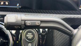 MERCEDES-BENZ A CLASS 1.3 A180 SE Hatchback 5dr Petrol 7G-DCT Euro 6 (s/s) (136 ps)