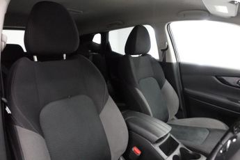 NISSAN QASHQAI 1.3 DIG-T N-Connecta SUV 5dr Petrol DCT Auto Euro 6 (s/s) (160 p