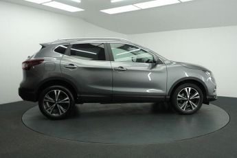NISSAN QASHQAI 1.3 DIG-T N-Connecta SUV 5dr Petrol DCT Auto Euro 6 (s/s) (160 p