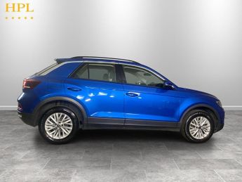 VOLKSWAGEN T-ROC 1.5 TSI Life SUV 5dr Petrol DSG Euro 6 (s/s) (150 ps)