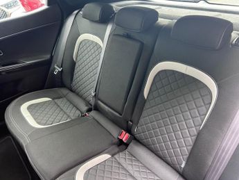 KIA CEED 1.6 CRDi GT-Line Hatchback 5dr Diesel DCT Euro 6 (s/s) (134 bhp)