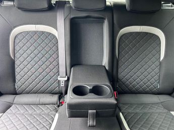 KIA CEED 1.6 CRDi GT-Line Hatchback 5dr Diesel DCT Euro 6 (s/s) (134 bhp)